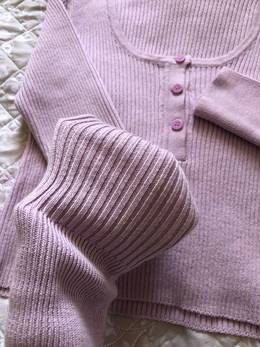 Топ с длинными рукавами , ИДЕАЛЬНО сидит на теле