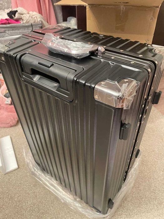 Чемодан Xiaomi большой