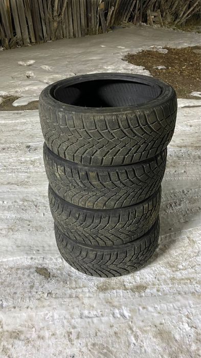 Продам шины 4 шт зимние