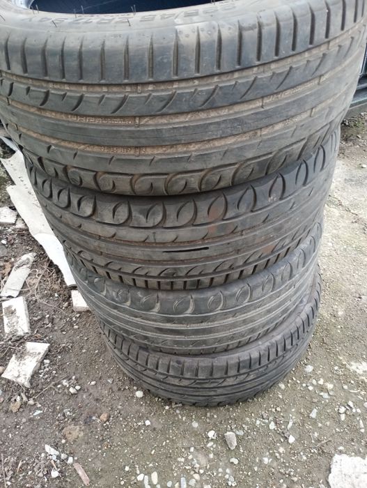 Anvelope 225/45/17