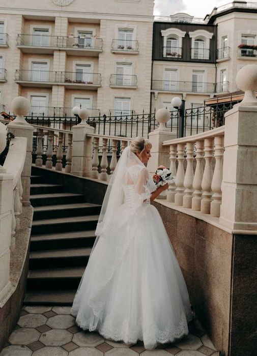 Продается свадебное платье