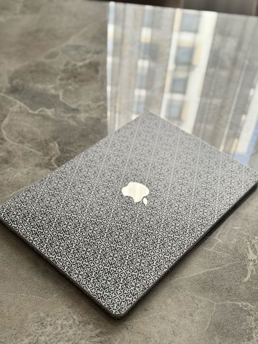 Macbook air m2 15дюйм, 8/256