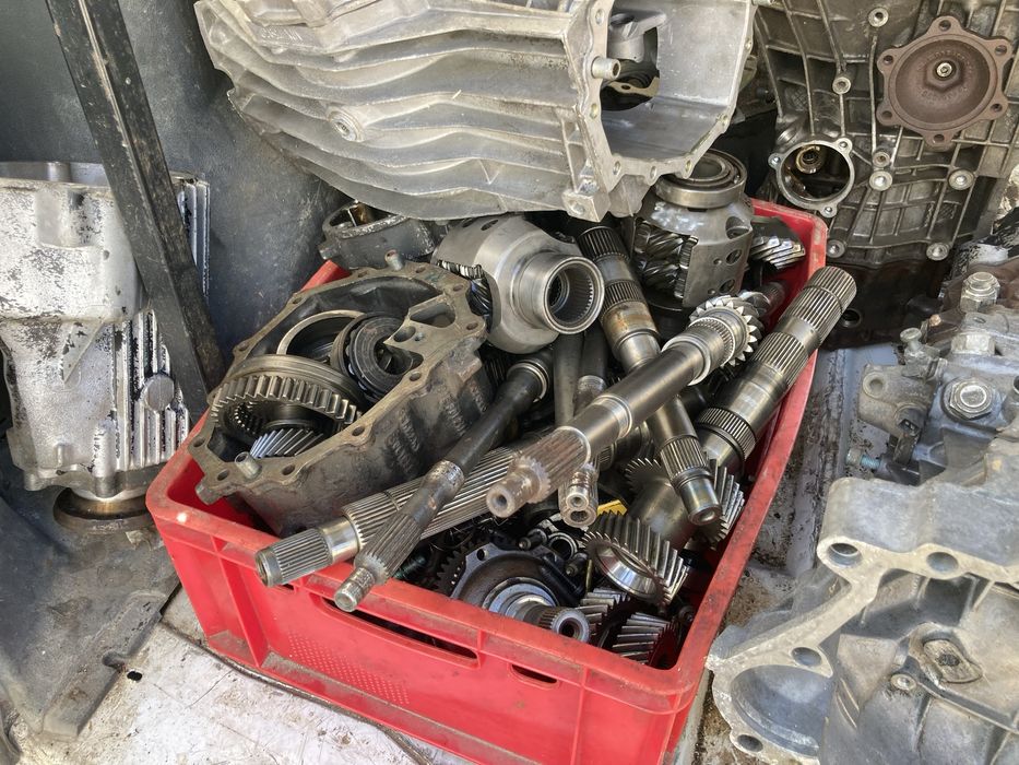 Скоростна кутия Ауди Куатро 6 степенна 01Е  от Audi A6 2.7 TT