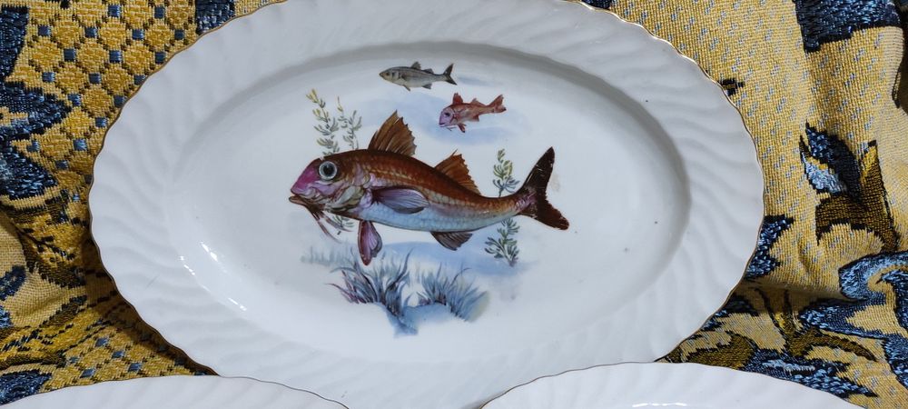 Порцеланов сервиз за риба