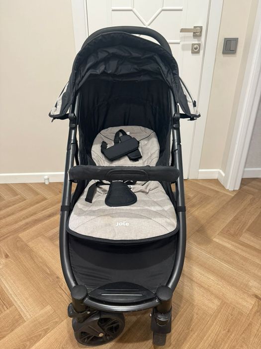 Коляска прогулочная