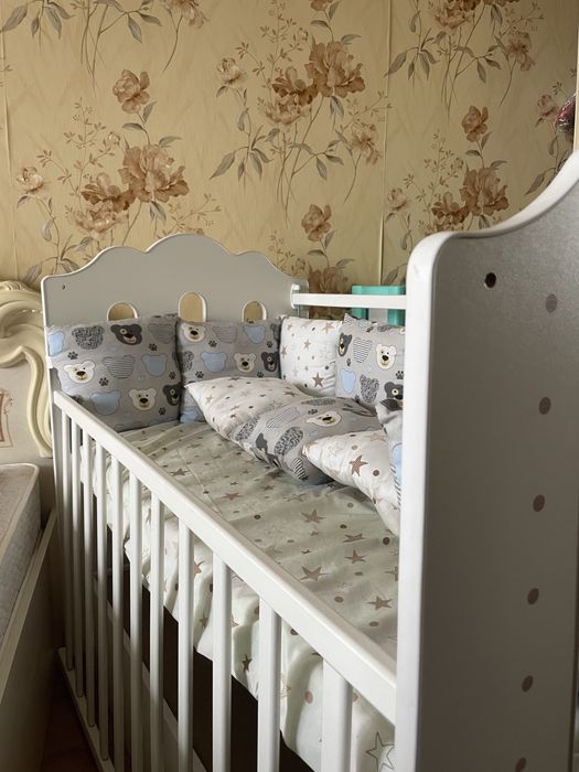 Детская кроватка качалка