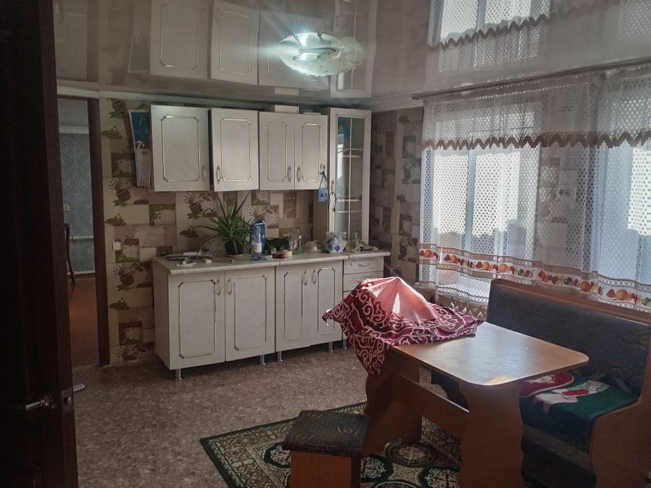 Үй сатамын. Жағдайы жақсы.