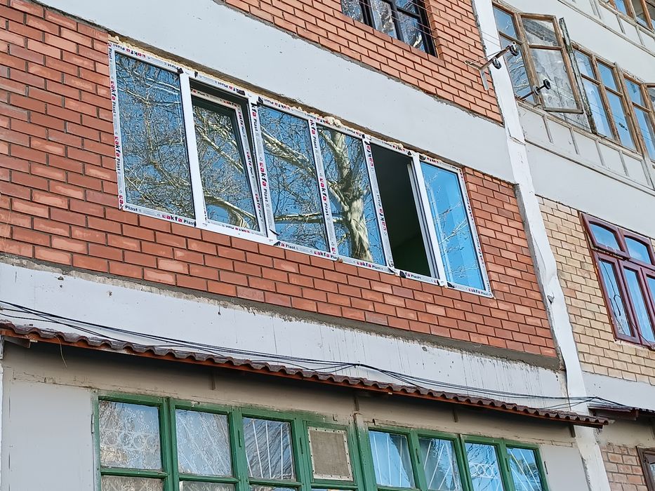 Akfa , Ekopen. Пластиковые окна,двери, витражи, москитные сетки.