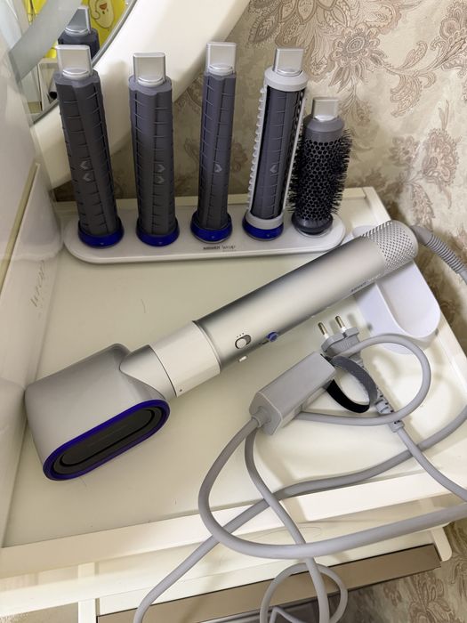 Дайсон корейского варианта (абсолютно новый)