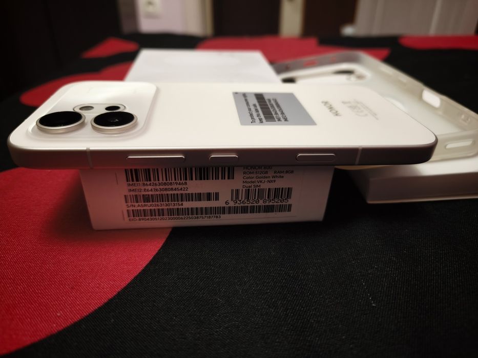 Honor 600 8/512gb