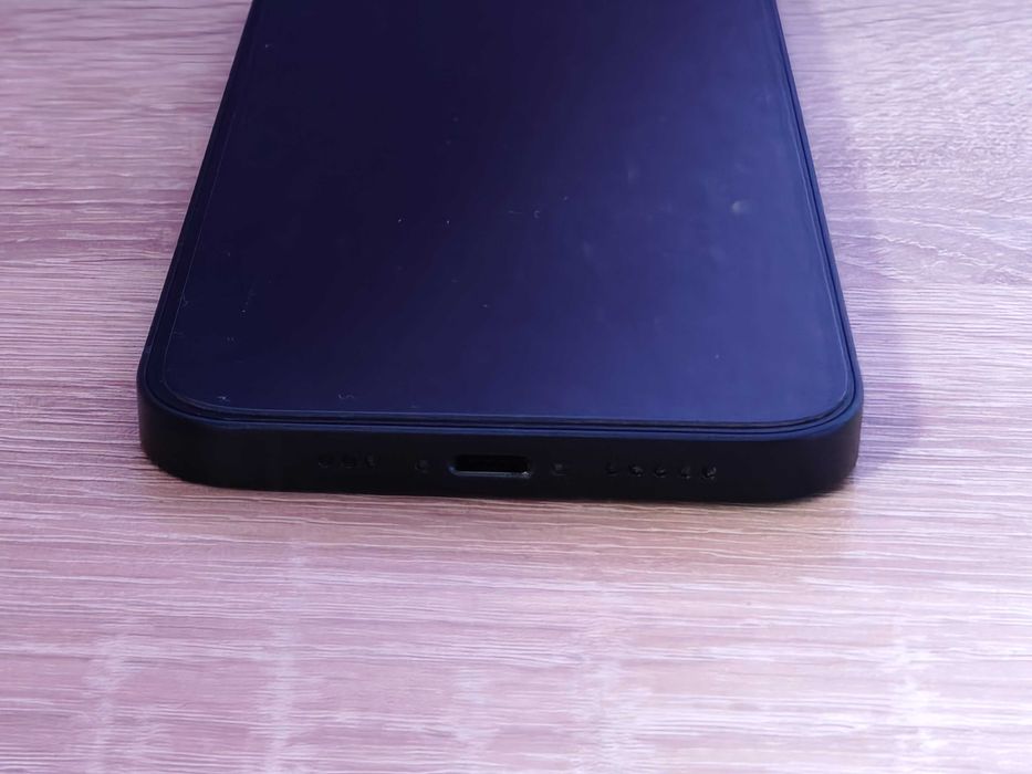 iPhone 12 64GB Black