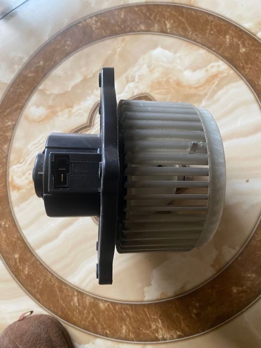 Печка с вентилятором от Лассети и Жентра