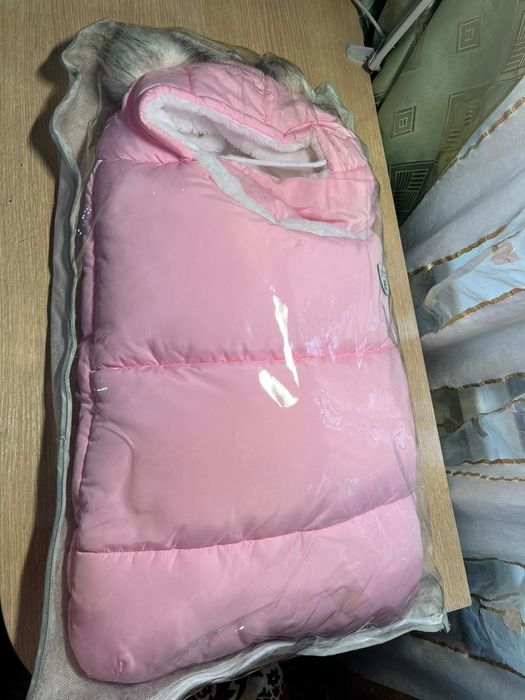 Конверт +  вещи для новорожденного