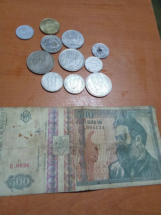 Cînd ,monede ,diverse cît și bancnotă de 500lei