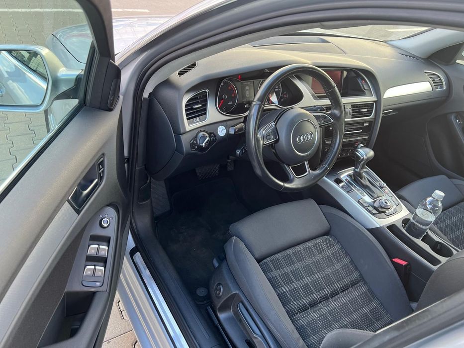 Audi A4 B8 Limousine