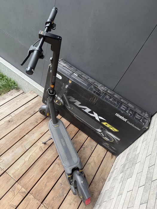 Ninebot MAX G2 электросамокат