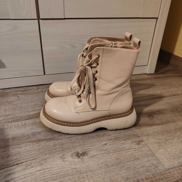 Обувки за момиче 36 номер