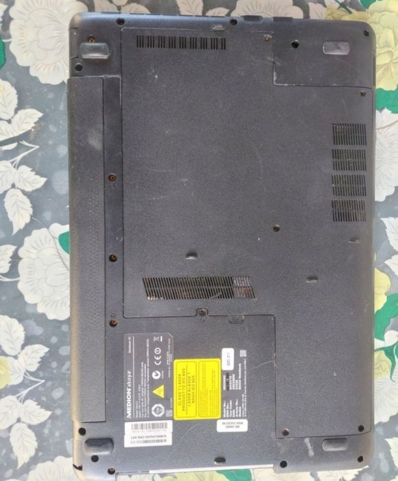 Dezmembrez Laptop Medion Akoya
