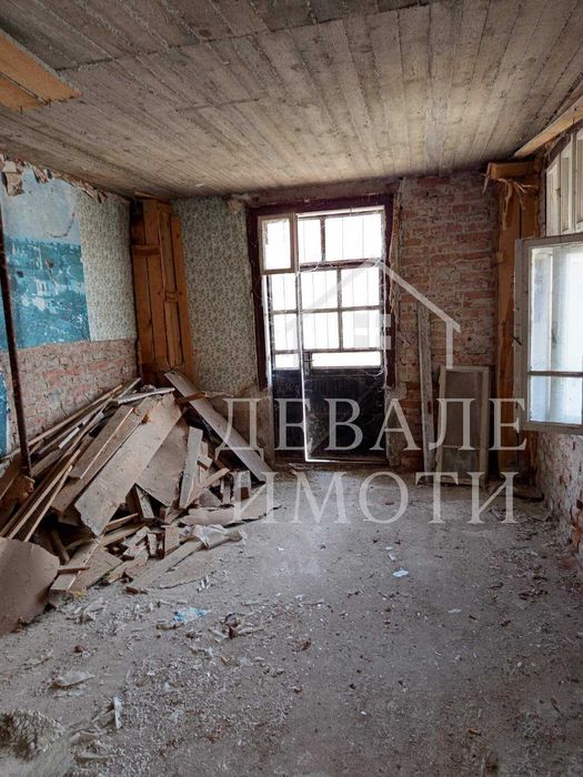 Продава се Къща в Русе, Здравец Север 1 - 136 кв.м за 300 €/кв.м - Снимка #5