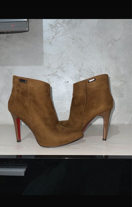 Botine cu toc foarte comode