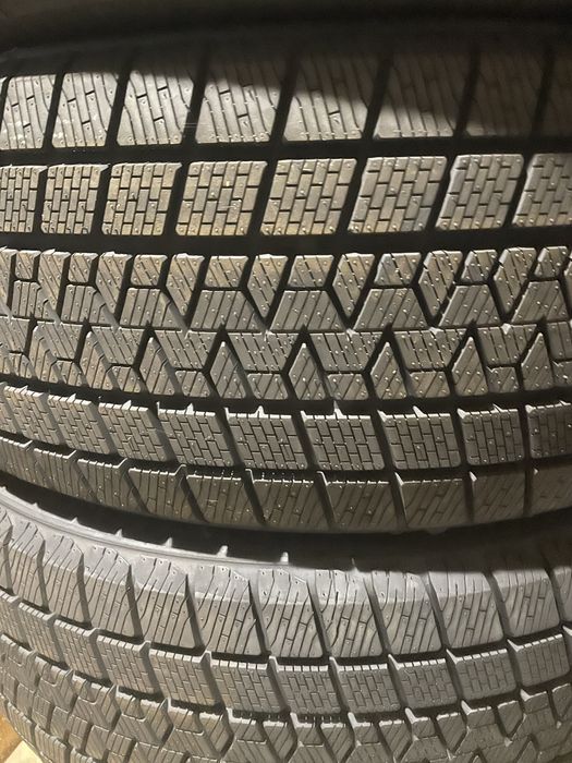 Anvelope noi 235/45/20