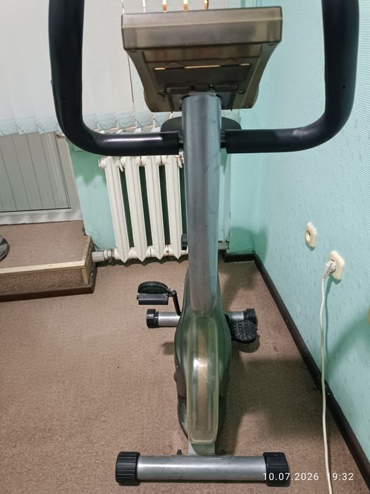 Велотренажёр,б/у