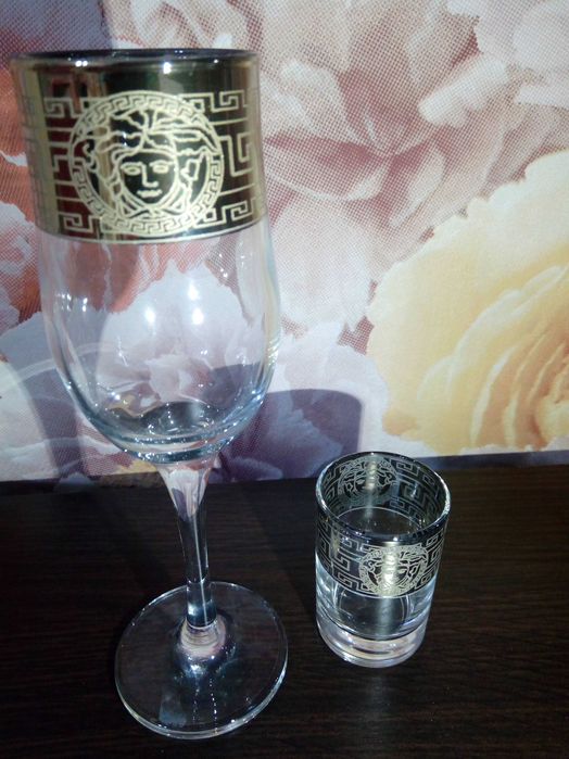 Продам наборы из стекла