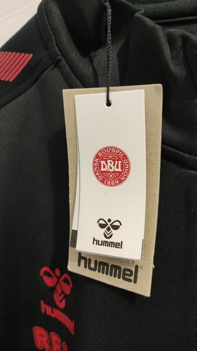 Ново горнище на Дания L size Hummel x Denmark