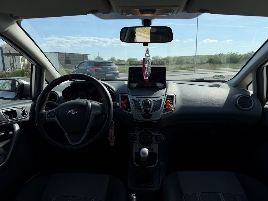 FORD Fiesta 2010 — imagine 3