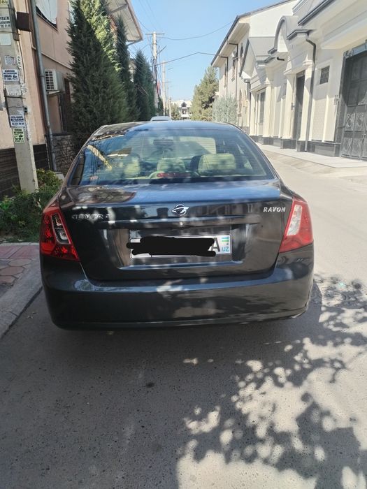 jentra avtomat sotiladi ravon