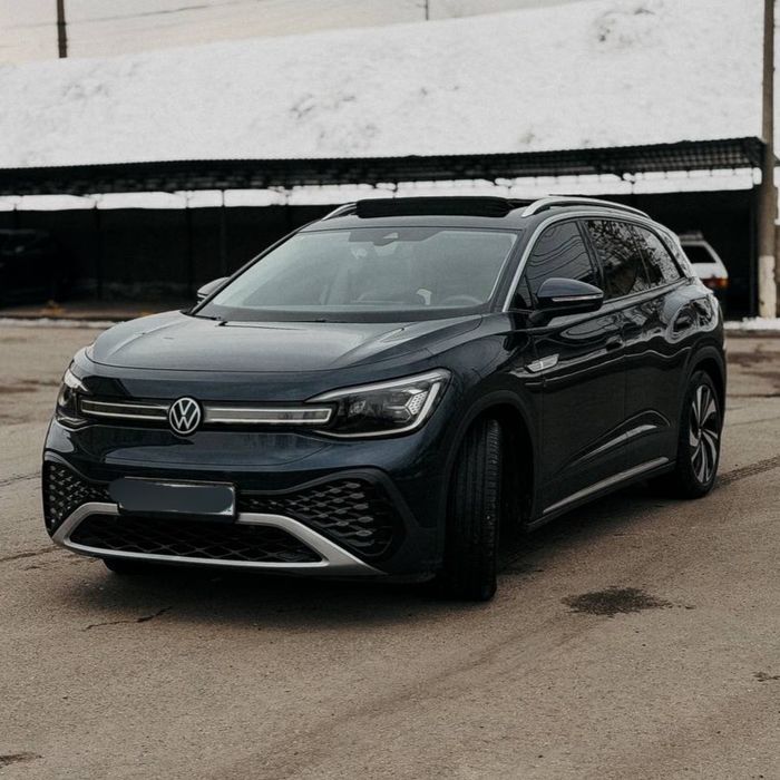Volkswagen ID6 Pure+ 2022/23