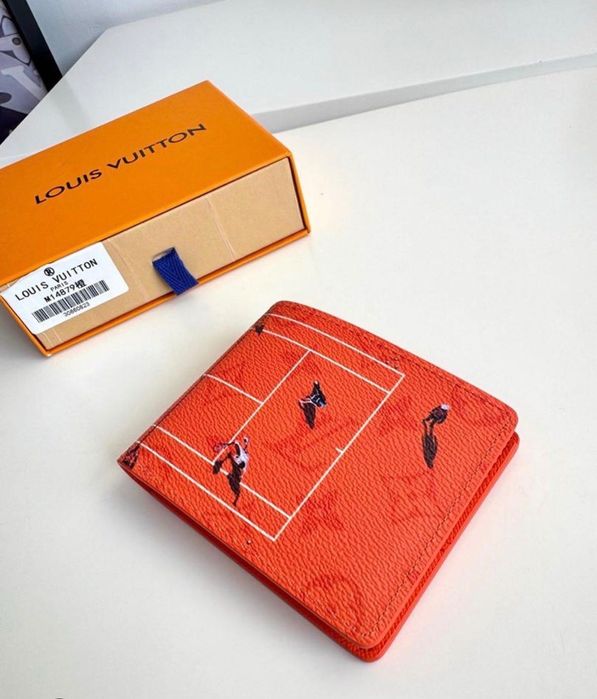Lous vuitton портфейл монограмна кожа