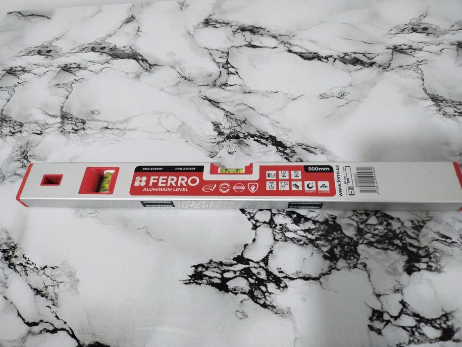 Уровень строительный