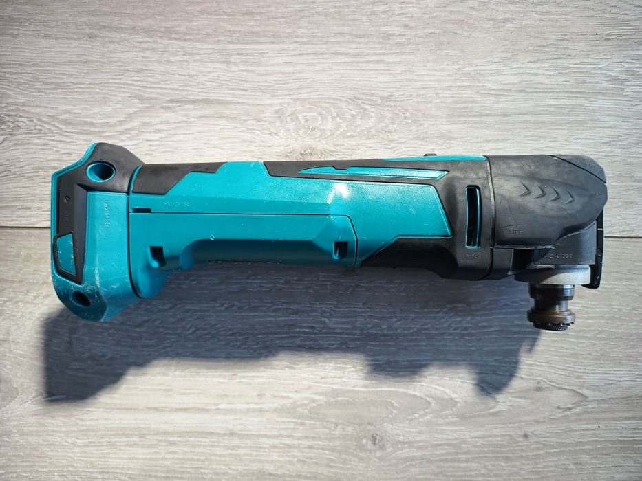 Set scule profesionale Makita 18 V