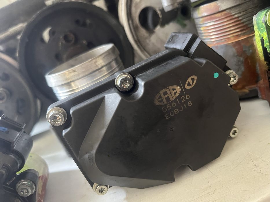 Clapeta acceleratie audi a4 b8 2.0d caga caha cagb cag