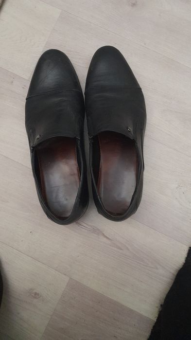 Продам туфли размер 41 или обмен на кросовки на 40 р