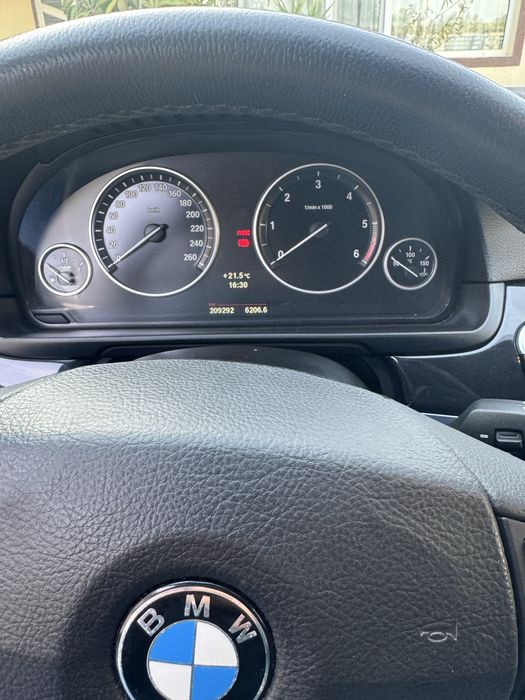 Vand sau schimb BMW F11 2012