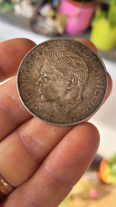 Vând monedă de 500 RON din 1941 cu Mihai I