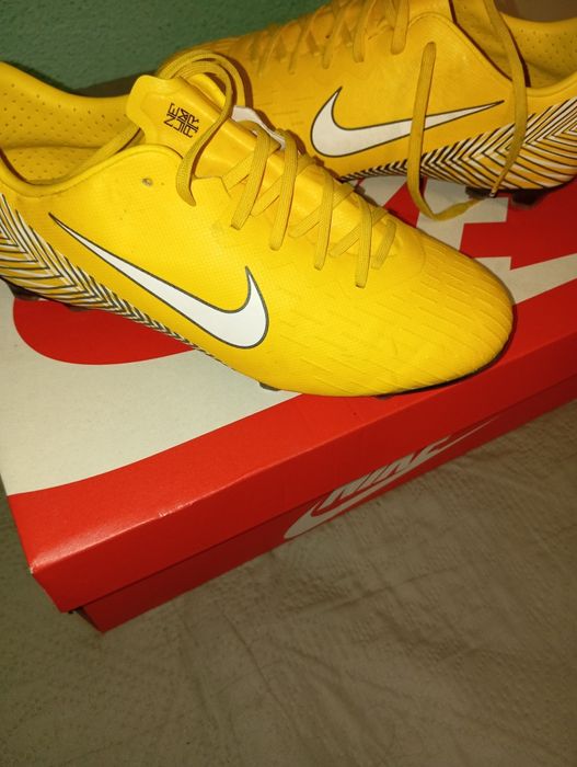 Бутонки за футбол Nike mercurial vapor 12 elite neymar fg jr.