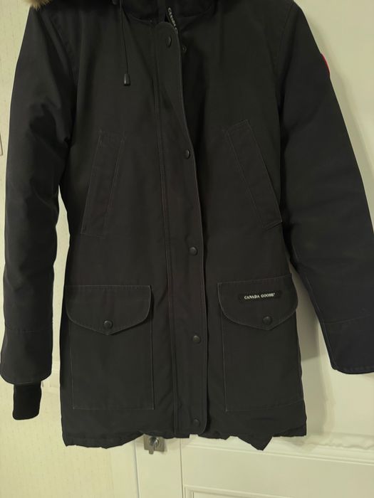 Женская парка Canada Goose