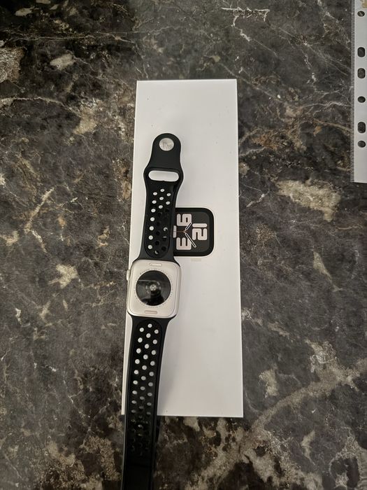 Apple watch se 2