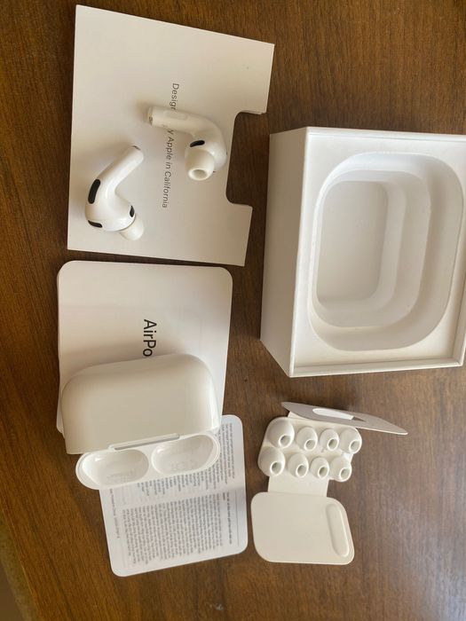 Apple AirPods Pro 3