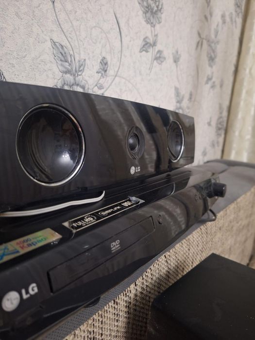 Домашний кинотеатр