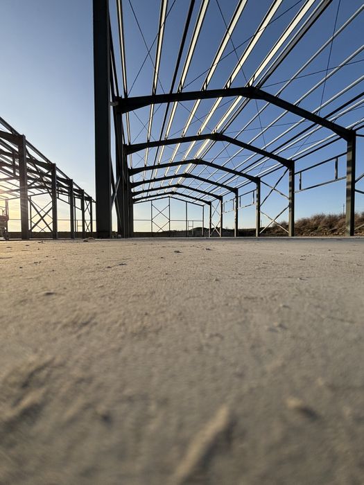 Vand hale metalice industriale conform proiect