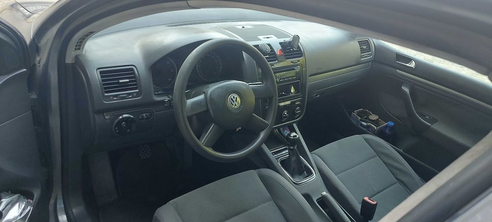 Продавам Golf 5, 1.9 TDI, 105 к.с.