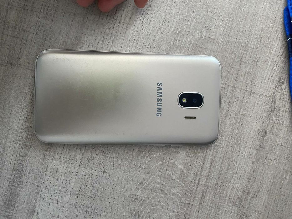 Galaxy j2 sotiladi