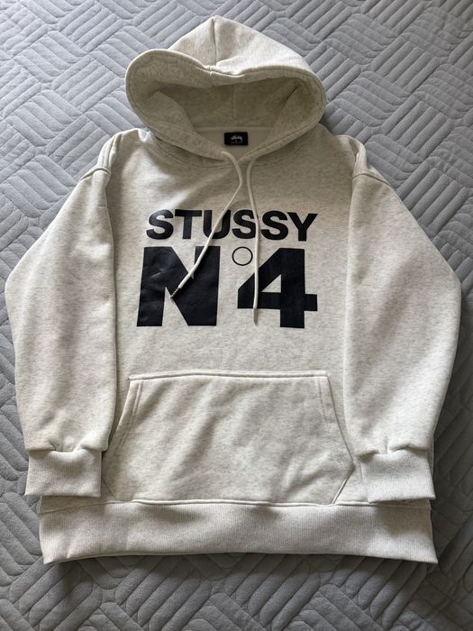 Hanorac stussy.