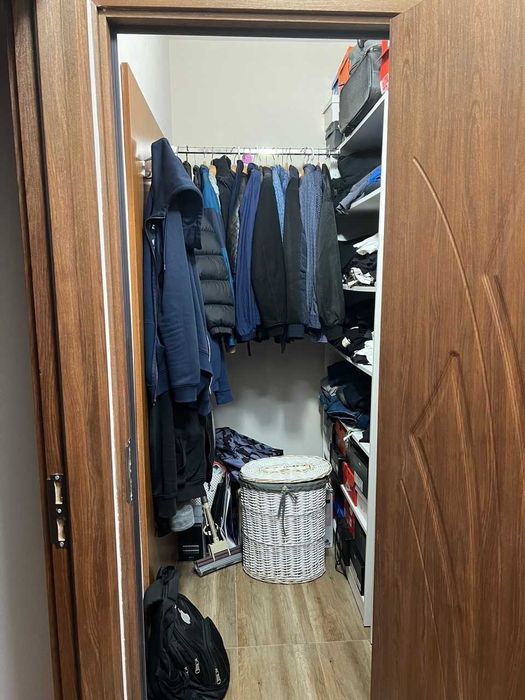 Продава се Тристаен апартамент в София, Младост 1 - 70 кв.м за 3500 €/кв.м - Снимка #2