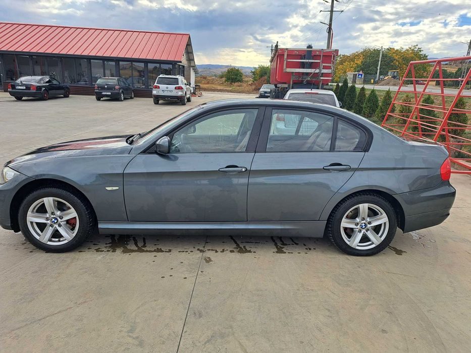 Bmw e 90 318. 2.0D