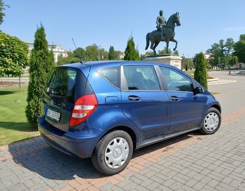 Mercedes-Benz Clasa A model 2008

MODEL 2008